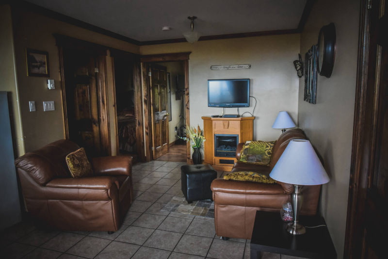 Koby Cottage Kitchen